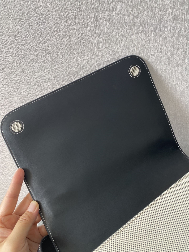 mens Bv*b*rry satchel bags